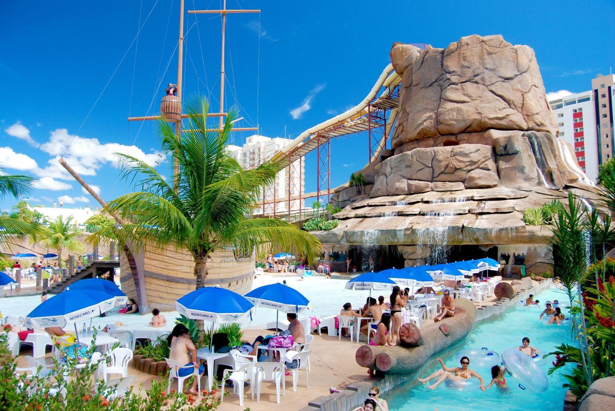 Spazzio Diroma Com Acesso Ao Acqua Park, Splash E Slide * Caldas Novas